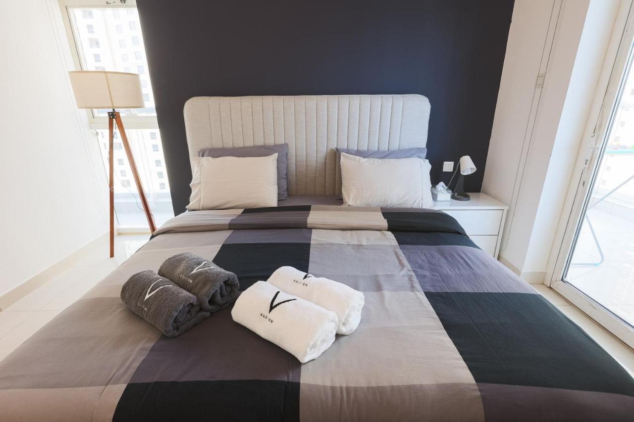 Enticing Space With Marina View Near The Beach! Ντουμπάι Εξωτερικό φωτογραφία